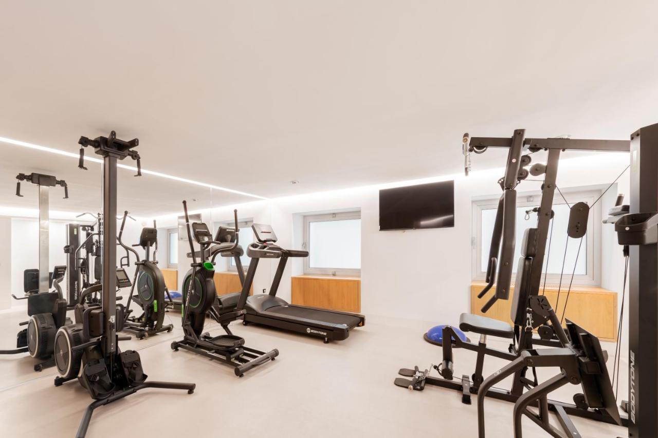Eurostars Portico Аліканте Екстер'єр фото The gym at the 2016 Olympic Village